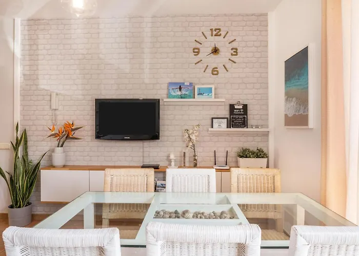 Casa Yerida Nyaraló *