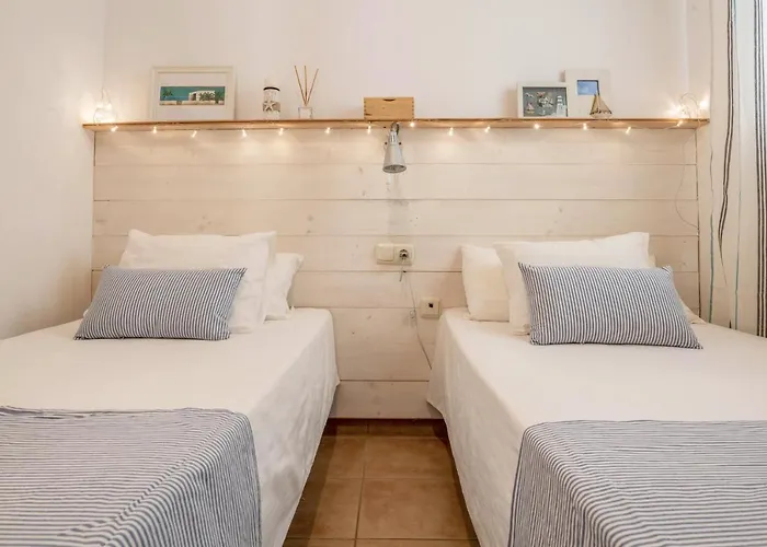 Casa Yerida Nyaraló *